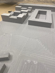 Frézovaný umelý kameň